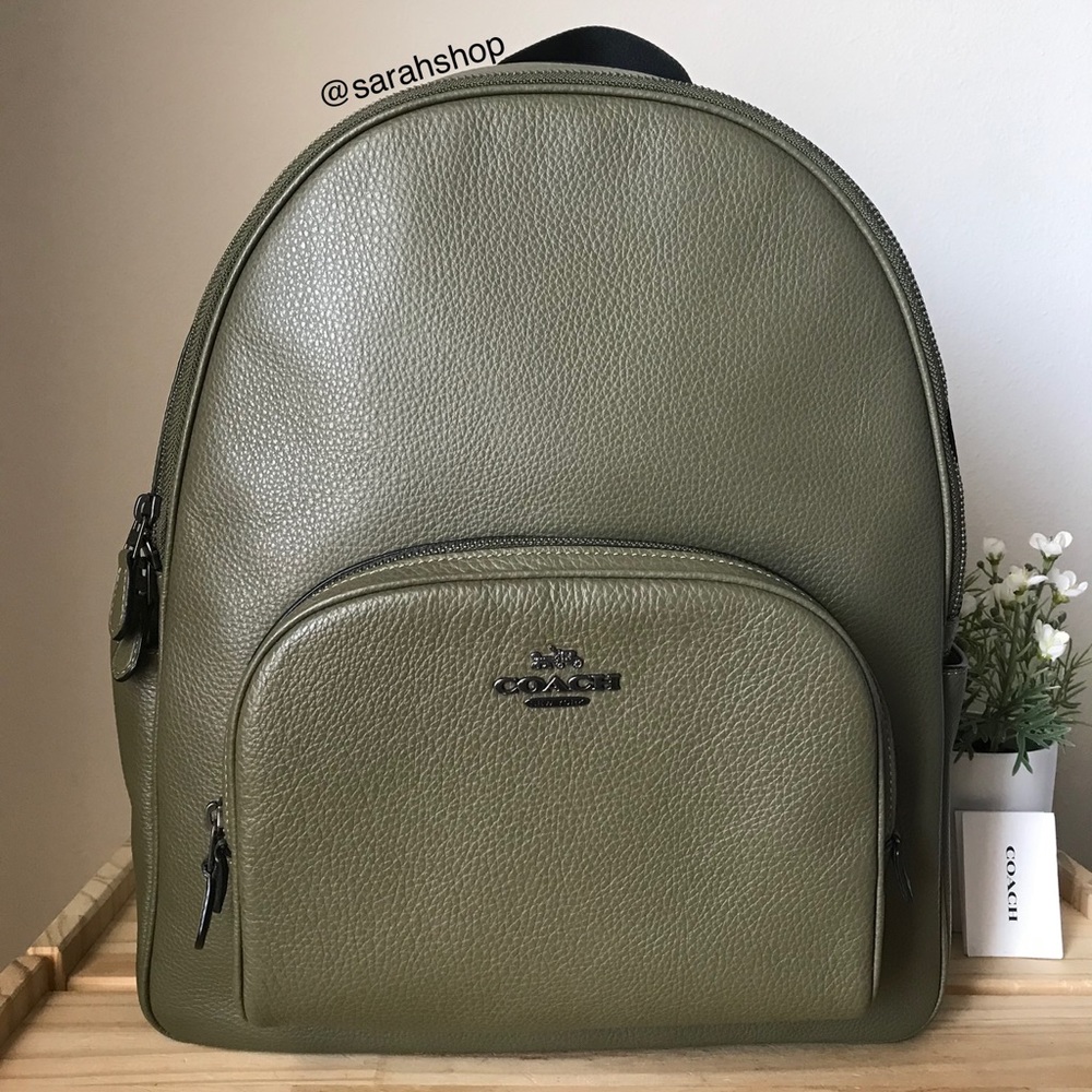 ✅Coach backpack
